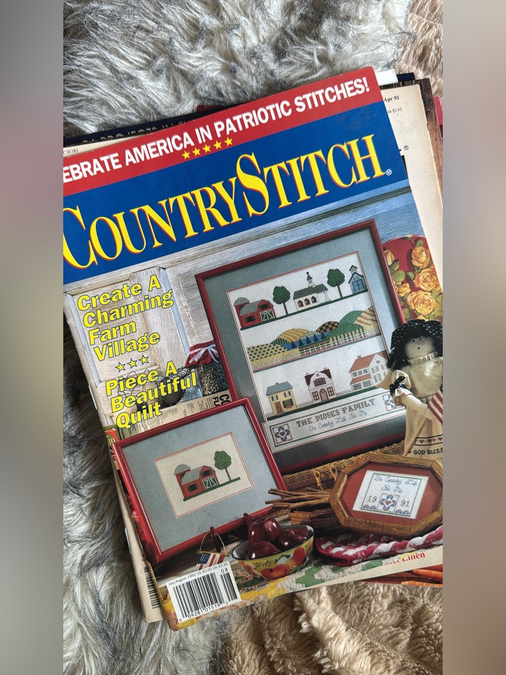 17 Piece Lot of 1980’s & 1990’s Vintage Cross Stitch magazines and Leaflets - Picture 7 of 16
